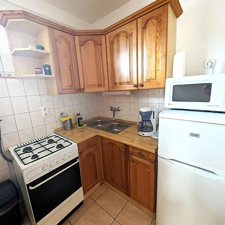 In 38691 Apartment *